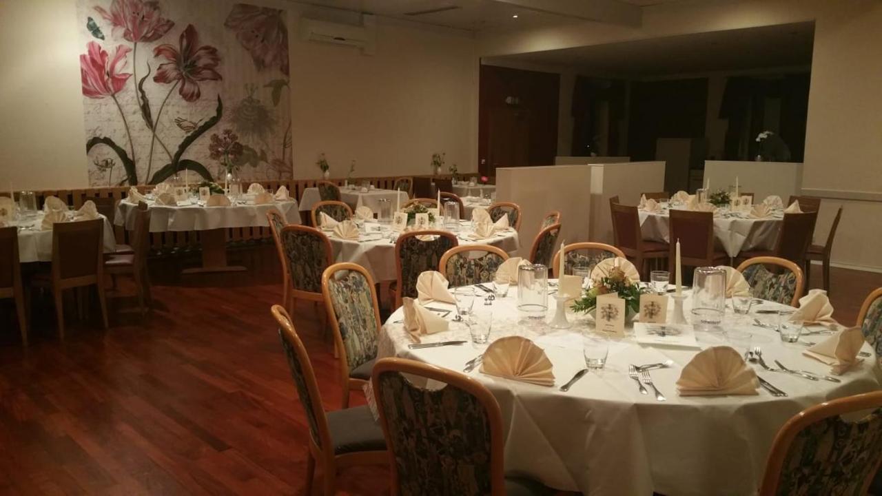 Hosser'S Hotel Restaurant Idar-Oberstein Exterior foto
